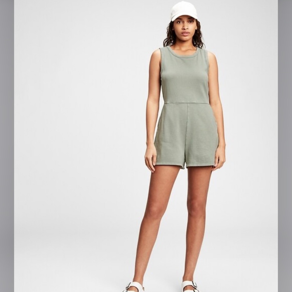 NWT Gap Vintage‎ Soft Romper - Sage Green